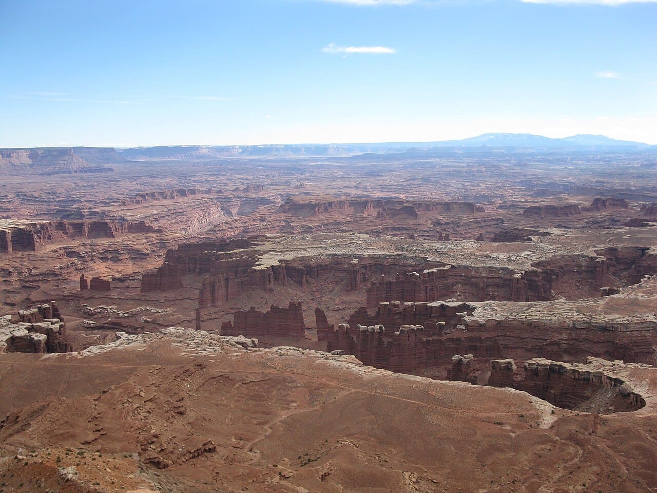 Grand View Point - Photo by Cedric Gouyvenoux, CC BY-SA 3.0, via Wikimedia Commons